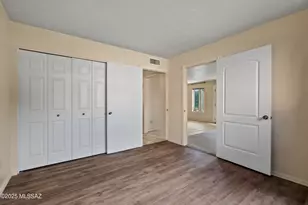 6774 E Calle La Paz, Tucson, AZ 85715 - Photo 7