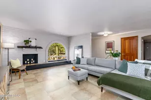 3872 E Marble Peak Pl, Tucson, AZ 85718 - Photo 9