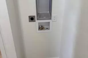 326 E Prince Rd, Tucson, AZ 85705 - Photo 11