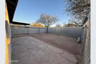 326 E Prince Road #3, Tucson, AZ 85705 - Photo 13