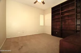 8222 N Sombrero Point Dr, Tucson, AZ 85743 - Photo 15