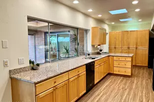 830 E Via Lucitas, Tucson, AZ 85718 - Photo 9