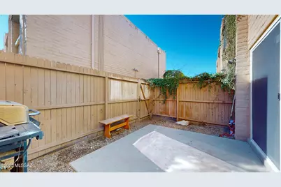 2875 N Tucson Boulevard #67, Tucson, AZ 85716 - Photo 3