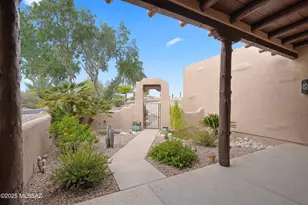 10374 N Wild Creek Dr, Oro Valley, AZ 85742 - Photo 5