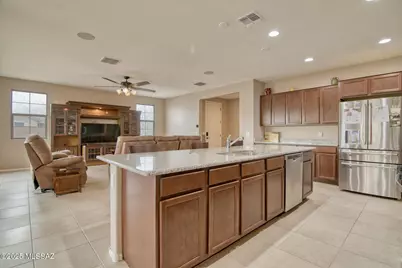 10202 E Civano Wash Trail, Tucson, AZ 85747 - Photo 9