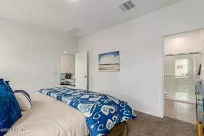 10412 W Guildford Lane, Marana, AZ 85653 - Photo 19