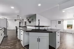 12675 W Snyder Hill Rd, Tucson, AZ 85735 - Photo 19