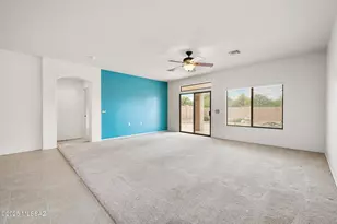 530 W Royal Troon Pl, Green Valley, AZ 85614 - Photo 9