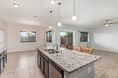 8885 E Abrams Loop, Tucson, AZ 85710 - Photo 11