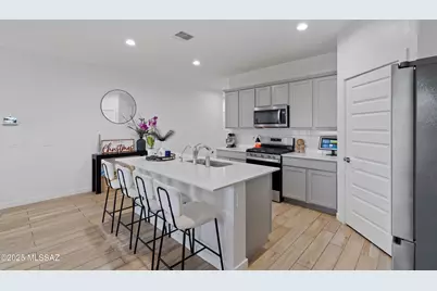 12745 E Russo Drive, Vail, AZ 85641 - Photo 9