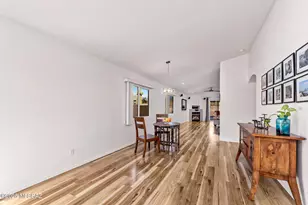 13406 N Vistoso Bluff Pl, Oro Valley, AZ 85755 - Photo 9