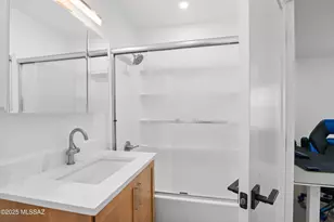 1811 E 10th St, Tucson, AZ 85719 - Photo 23