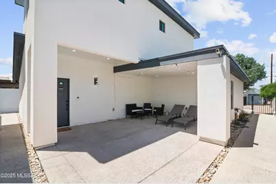 1811 E 10th Street #2, Tucson, AZ 85719 - Photo 1
