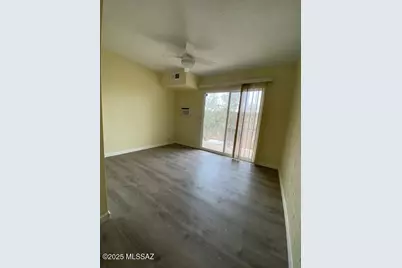 1755 S Jones Boulevard #R210, Tucson, AZ 85713 - Photo 11