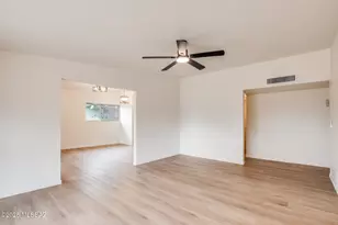 9054 E 25th St, Tucson, AZ 85710 - Photo 11