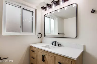 9054 E 25th Street, Tucson, AZ 85710 - Photo 21