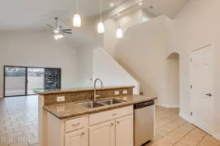 2084 N Ave Fina, Green Valley, AZ 85614 - Photo 5