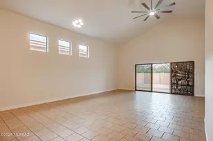 2084 N Ave Fina, Green Valley, AZ 85614 - Photo 11