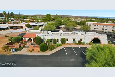 86 W Esperanza Boulevard, Green Valley, AZ 85614 - Photo 1