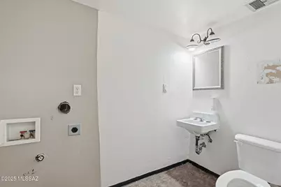 86 Esperanza W, Green Valley, AZ 85614 - Photo 31
