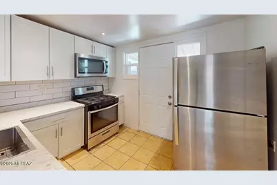 919 N Columbus Boulevard #3, Tucson, AZ 85711 - Photo 5