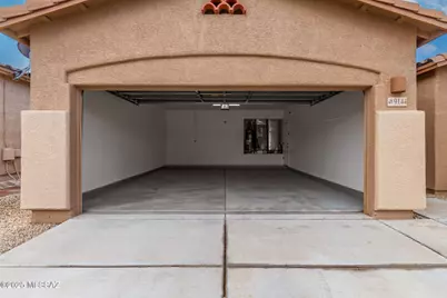 9144 S Whispering Pine Drive, Tucson, AZ 85756 - Photo 7