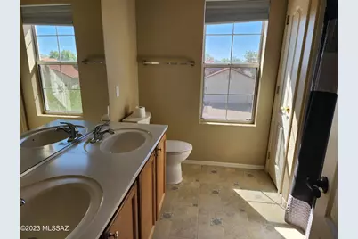 7775 E Castle Valley Way, Tucson, AZ 85750 - Photo 19