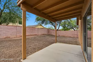 6939 S Creek Run Ave, Tucson, AZ 85756 - Photo 7