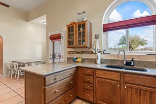 10301 N Thornydale Rd, Tucson, AZ 85742 - Photo 17