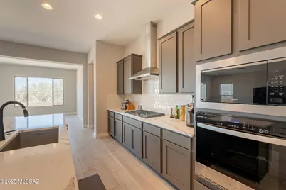 14439 N Twin Saguaro Drive, Marana, AZ 85658 - Photo 11