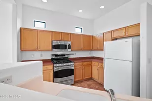 2319 S Via Massari, Green Valley, AZ 85614 - Photo 9