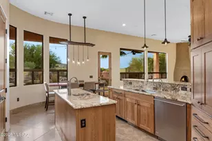 3276 W Tumamoc Dr, Tucson, AZ 85745 - Photo 11