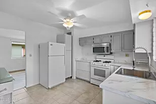3033 E Blacklidge Dr, Tucson, AZ 85716 - Photo 3