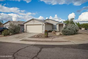 8845 E Apple Tree Dr, Tucson, AZ 85730 - Photo 39