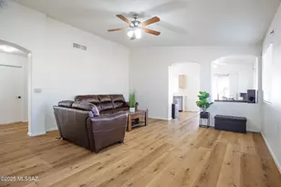 8845 E Apple Tree Dr, Tucson, AZ 85730 - Photo 17