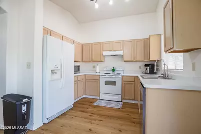 8845 E Apple Tree Drive, Tucson, AZ 85730 - Photo 5