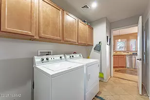 899 W Calle Artistica, Green Valley, AZ 85614 - Photo 37