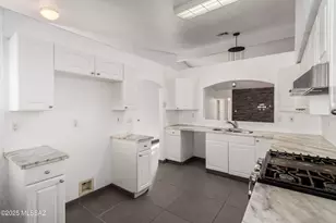 329 W Santa Barbara St, Nogales, AZ 85621 - Photo 11