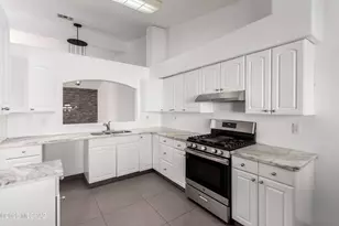 329 W Santa Barbara St, Nogales, AZ 85621 - Photo 9