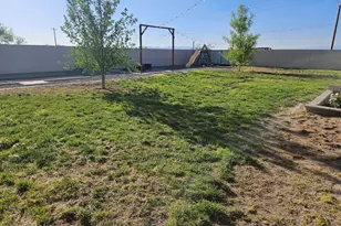 2691 E Sandy Way, Willcox, AZ 85643 - Photo 9