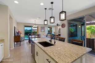 6827 W Cliff Spring Trail, Marana, AZ 85658 - Photo 13