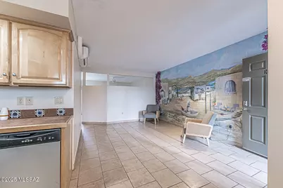 1022 S Calle De La Temporada, Green Valley, AZ 85614 - Photo 7