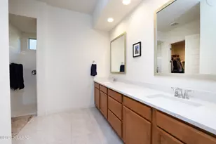 2567 W Plateau Rdg Dr, Oro Valley, AZ 85742 - Photo 37