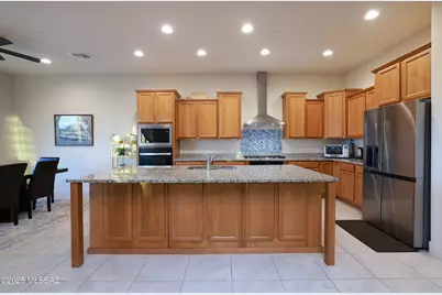 2567 W Plateau Ridge Drive, Oro Valley, AZ 85742 - Photo 23