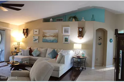 2427 E Bonita Canyon Drive, Green Valley, AZ 85614 - Photo 19