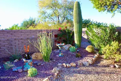 2427 E Bonita Canyon Drive, Green Valley, AZ 85614 - Photo 41