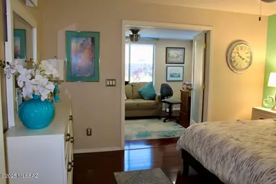 2427 E Bonita Canyon Drive, Green Valley, AZ 85614 - Photo 11