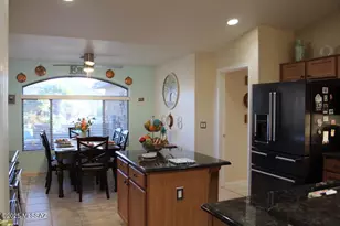 2427 E Bonita Canyon Dr, Green Valley, AZ 85614 - Photo 1