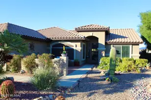 2427 E Bonita Canyon Dr, Green Valley, AZ 85614 - Photo 3