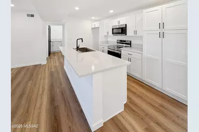 7332 E 42nd Street, Tucson, AZ 85730 - Photo 5